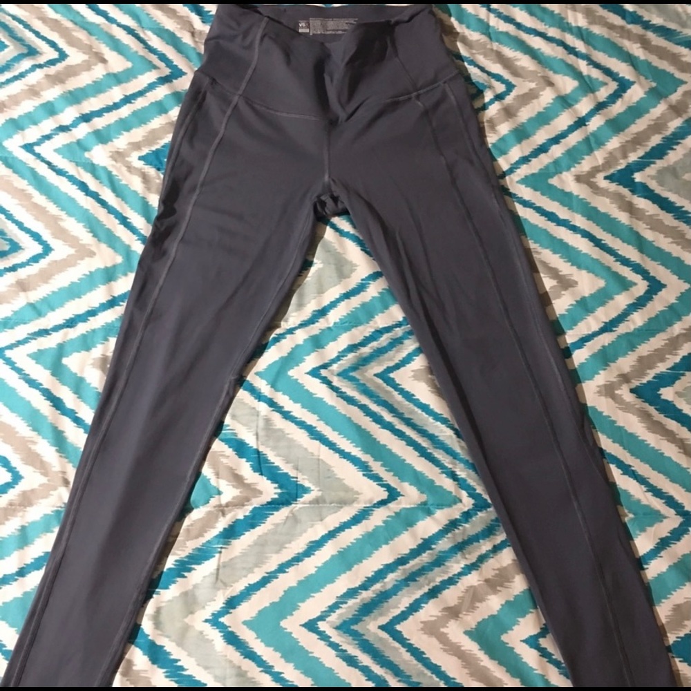 VSX Knockout workout tights with pockets